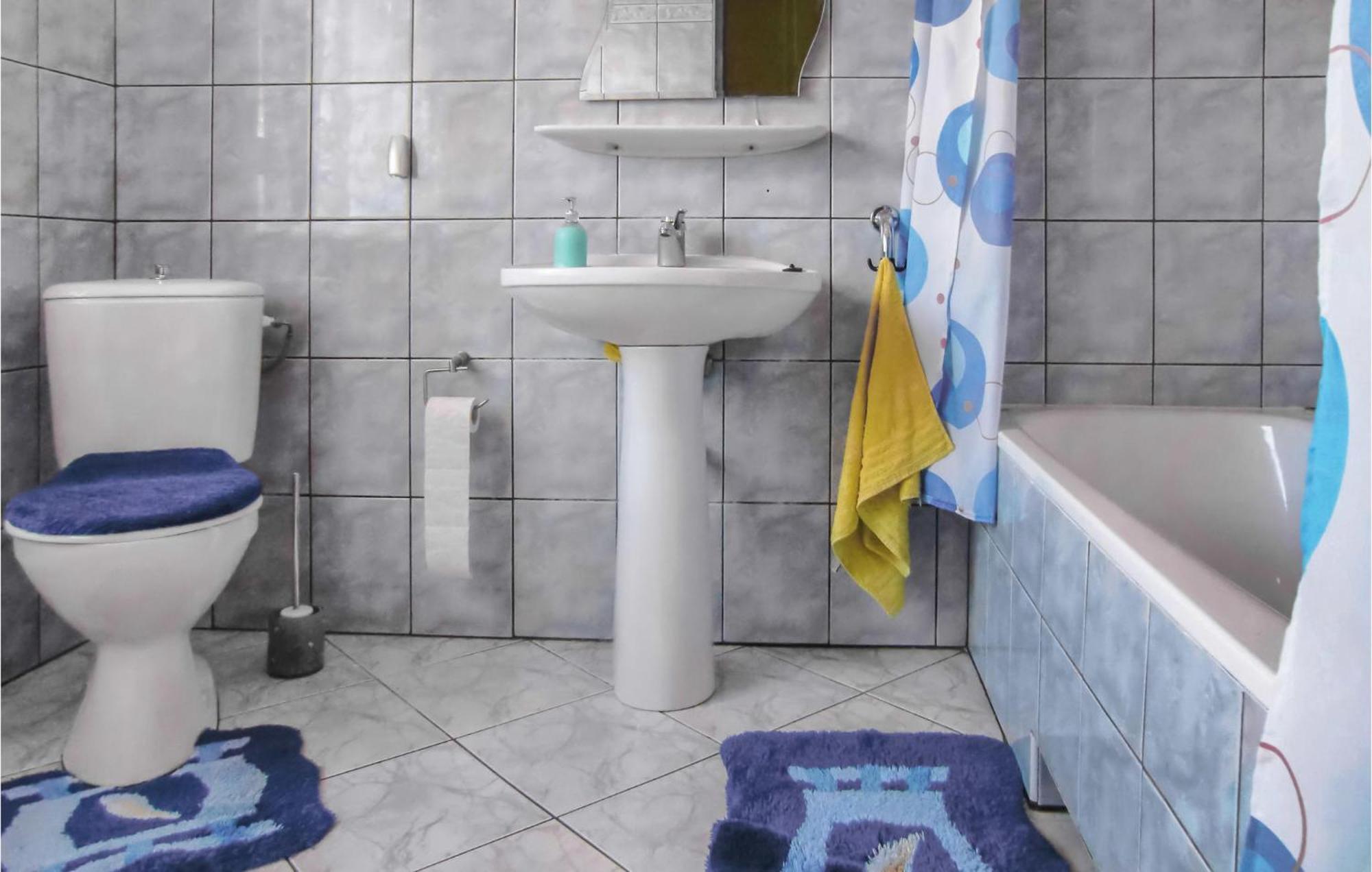 Amazing Home In Kolczewo With Sauna Екстер'єр фото